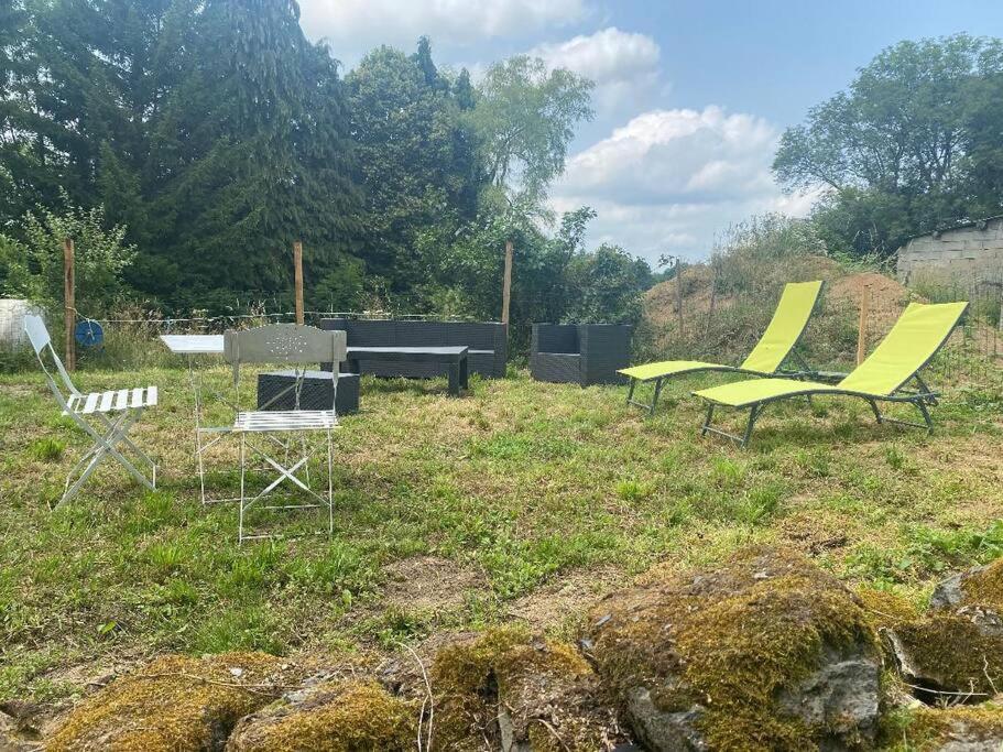 Petite Maison En Auvergne Giat Extérieur photo